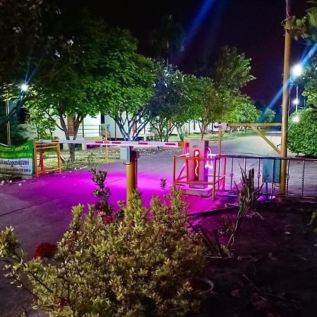 โรงเกลือรีสอร์ท Aranyaprathet Εξωτερικό φωτογραφία